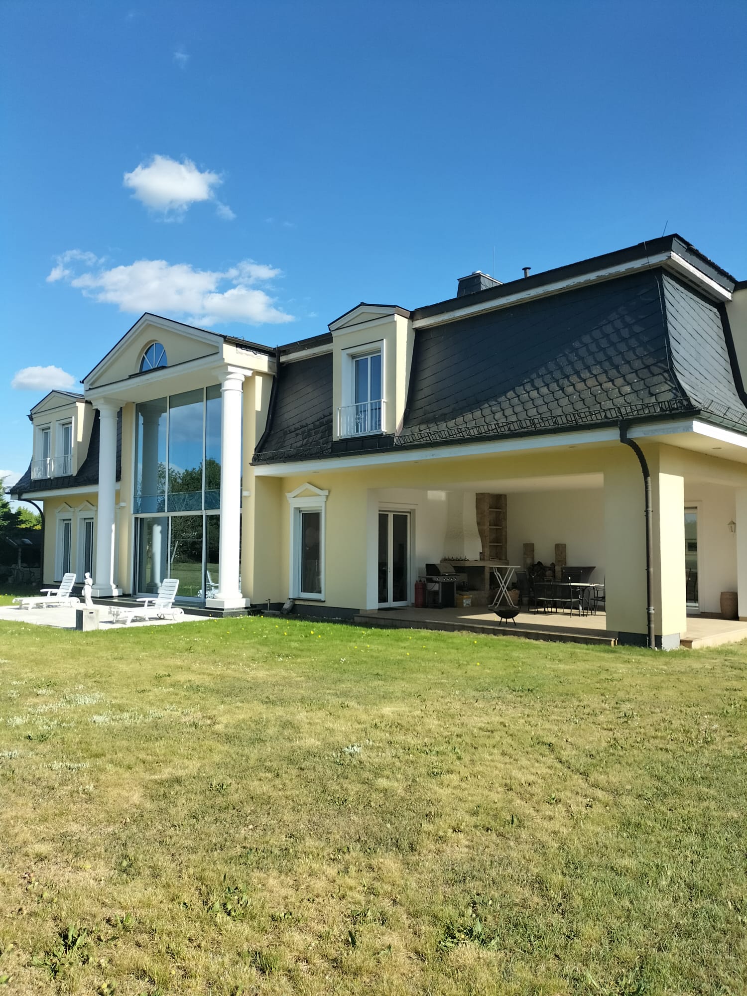 Michendorf Luxury Villa for Rent - 2