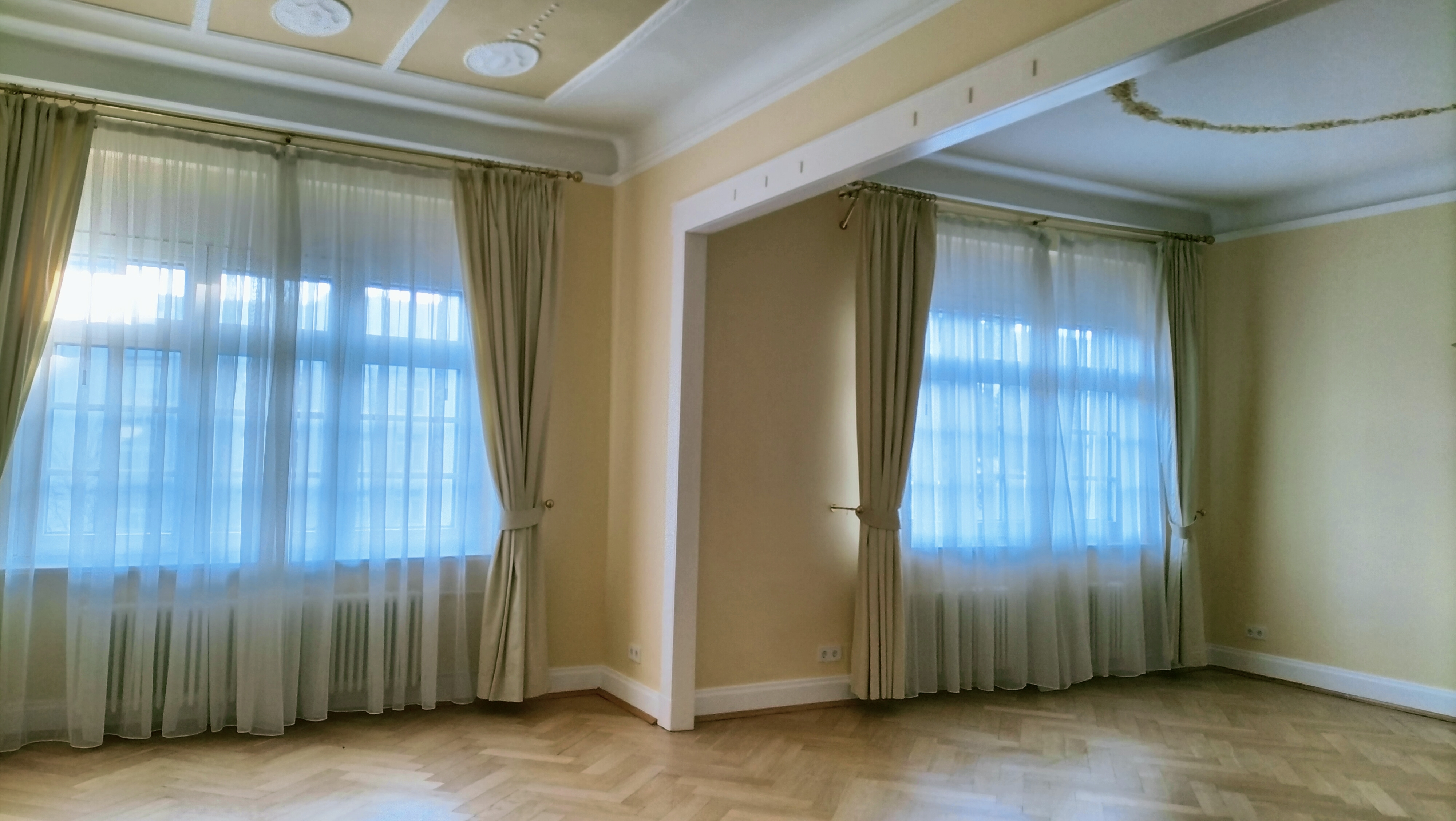 Kohl Apartment for Sale in Grunewald 